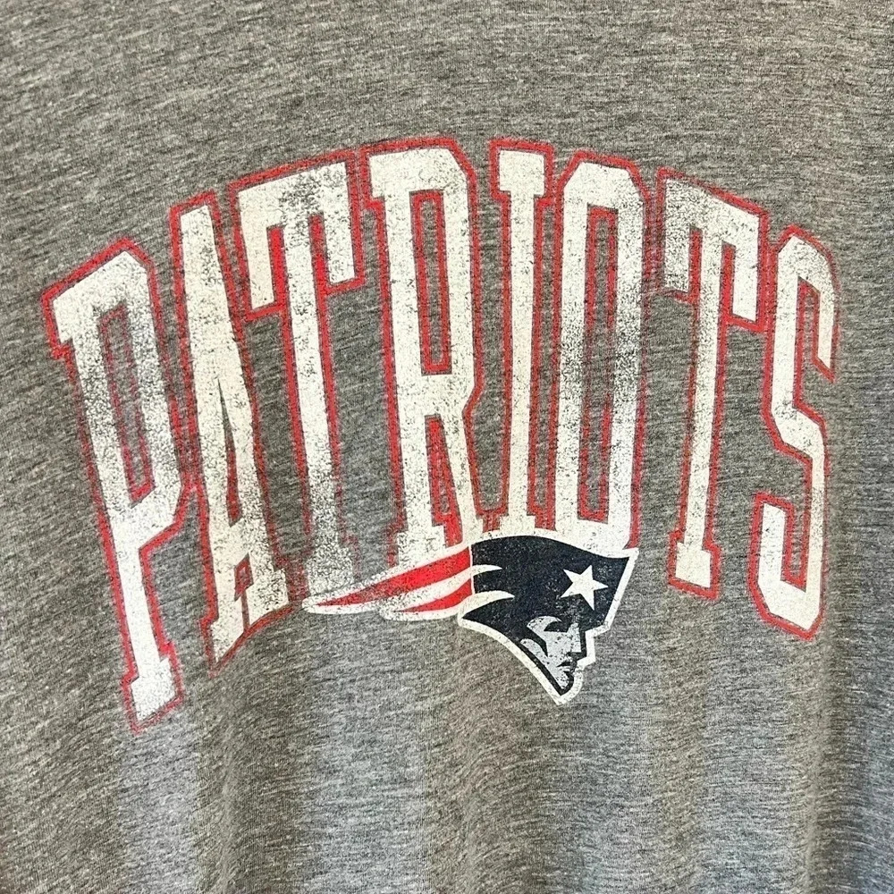 NFL New England Patriots Mens Logo Hooded T-Shirt 2XL - Picture 2 of 4